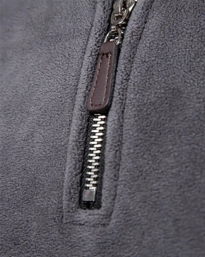 Benjamin | Cozy Warmth with a Refined Touch